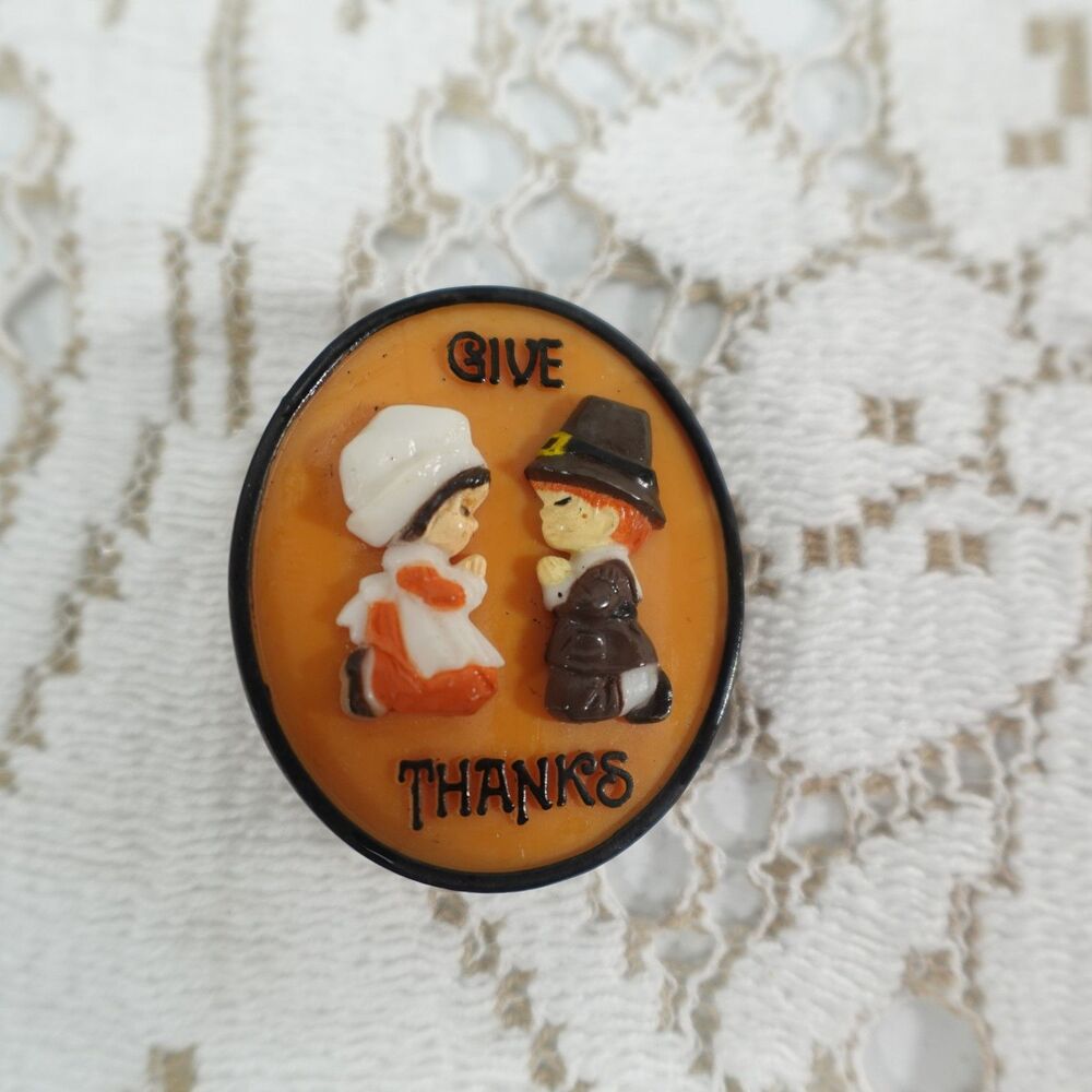Vintage Thanksgiving Pilgrim Give Thanks Pin Brooch Collectible Holiday Decor